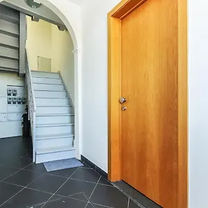 Portucale ! 2 Bedrooms Campo Ourique Lisboa